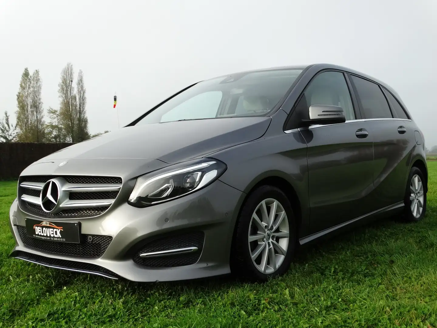 Mercedes-Benz B 180 MERCEDES * B180CDI * URBAN * EURO6B Grijs - 2