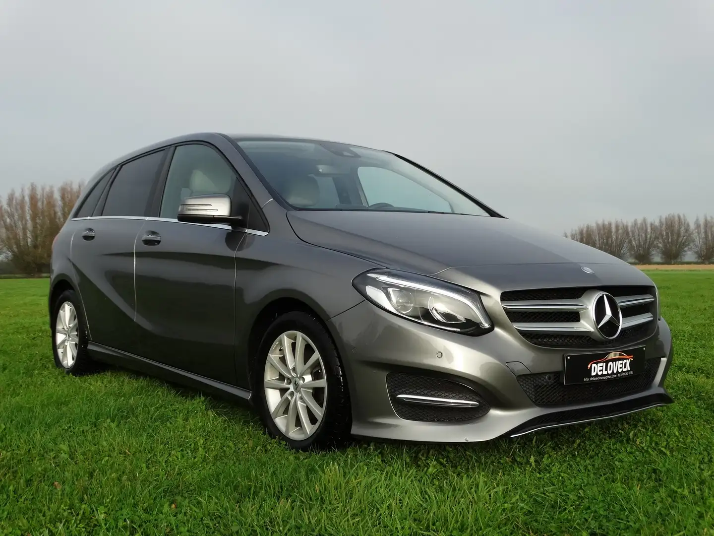 Mercedes-Benz B 180 MERCEDES * B180CDI * URBAN * EURO6B Grijs - 1