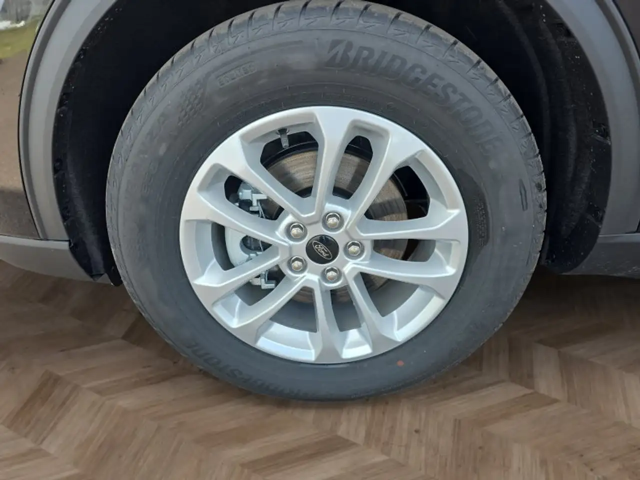 Ford Kuga 1,5 186PS Aut.5*J.Gar/LED/Navi/Winterp. ** 14