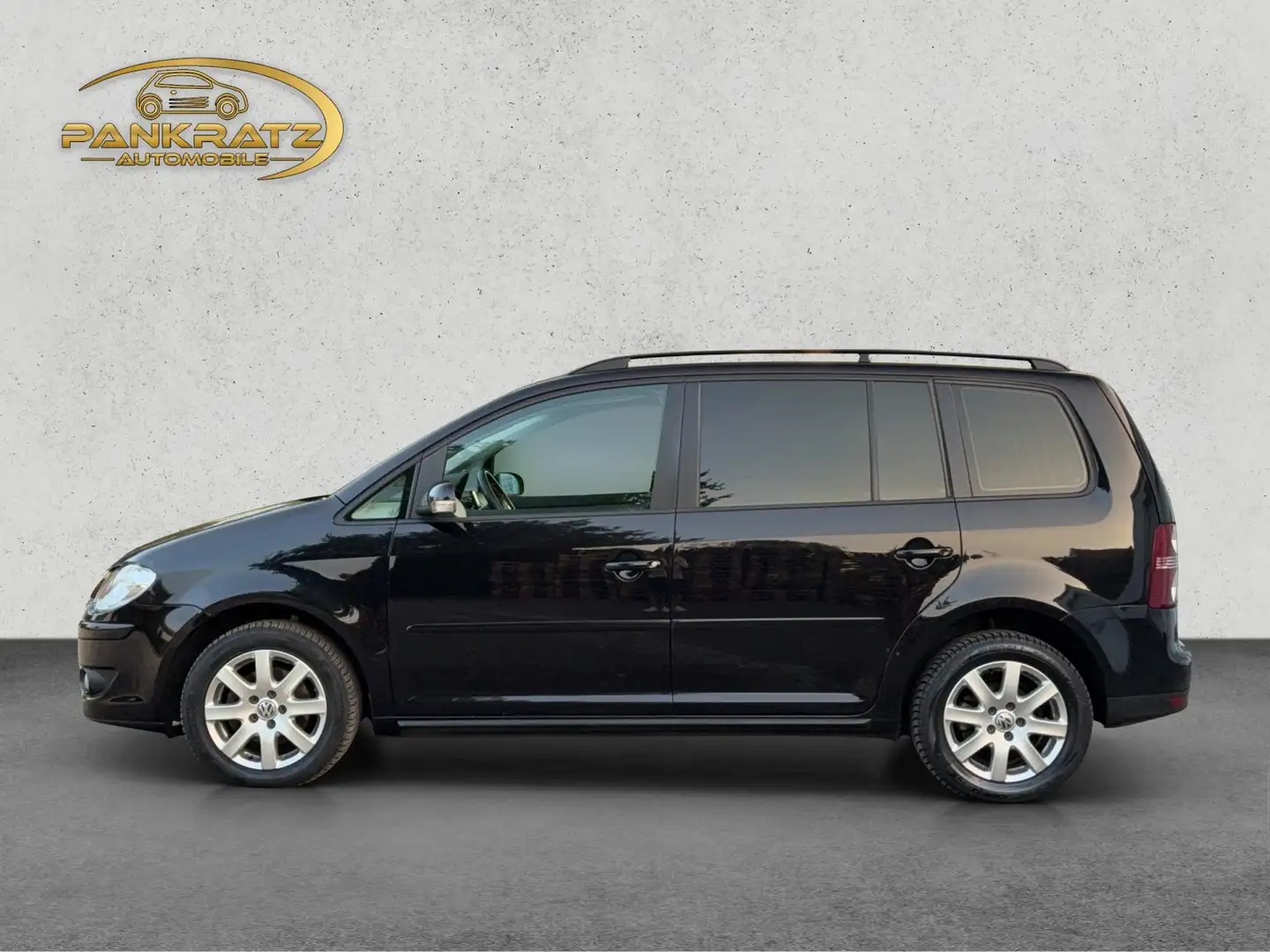 Volkswagen Touran 1.4TSI Trendline *7 Sitzer *Xenon *SHZ *PDC *AHK Schwarz - 2