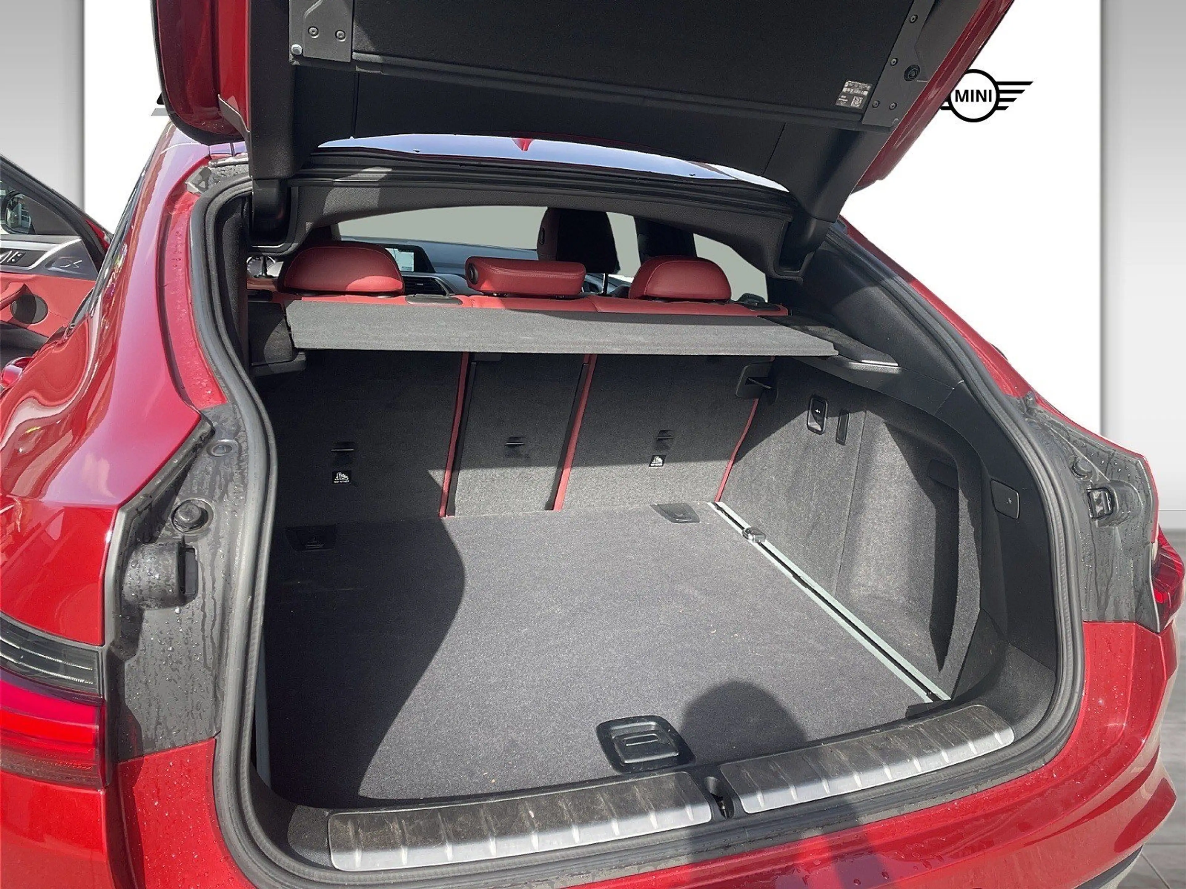 BMW X4 xDrive20d G02 B47 — photo 12