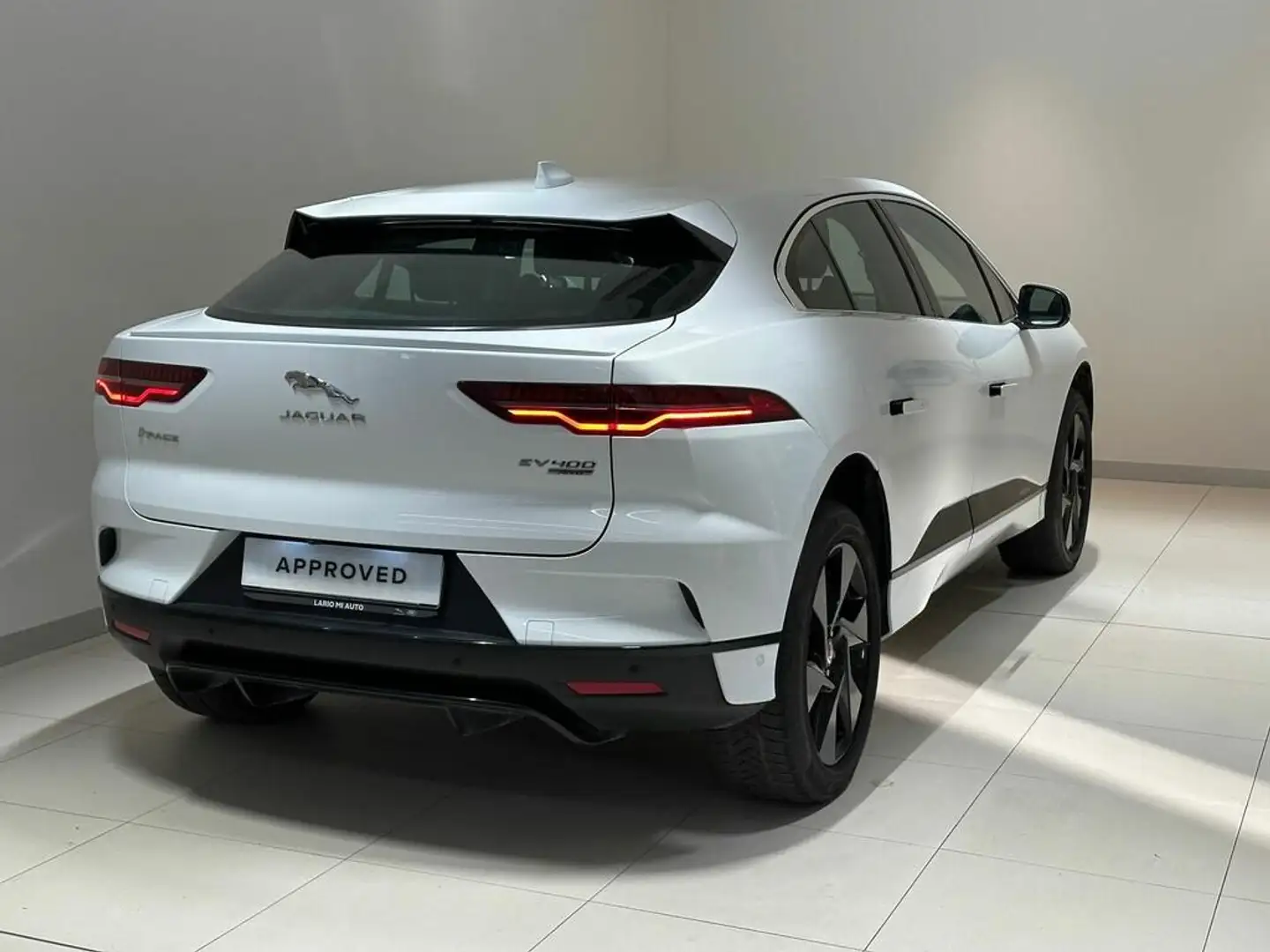 Jaguar I-Pace EV 90kWh SE awd 400cv auto my21 Bianco - 2