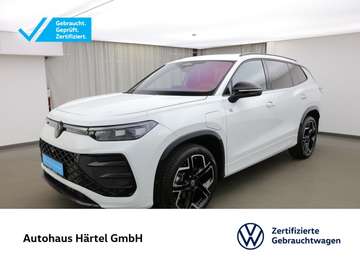 R-LINE BLACK STYLE EHYBRID 1.5 TSI DSG Navi