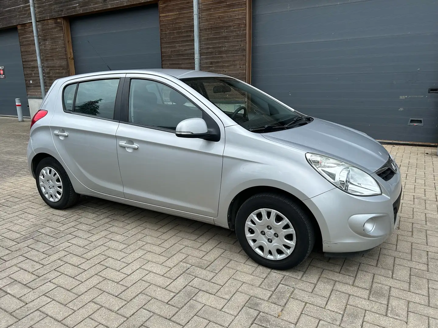 Hyundai i20 1.4i Automa Lounge - 1