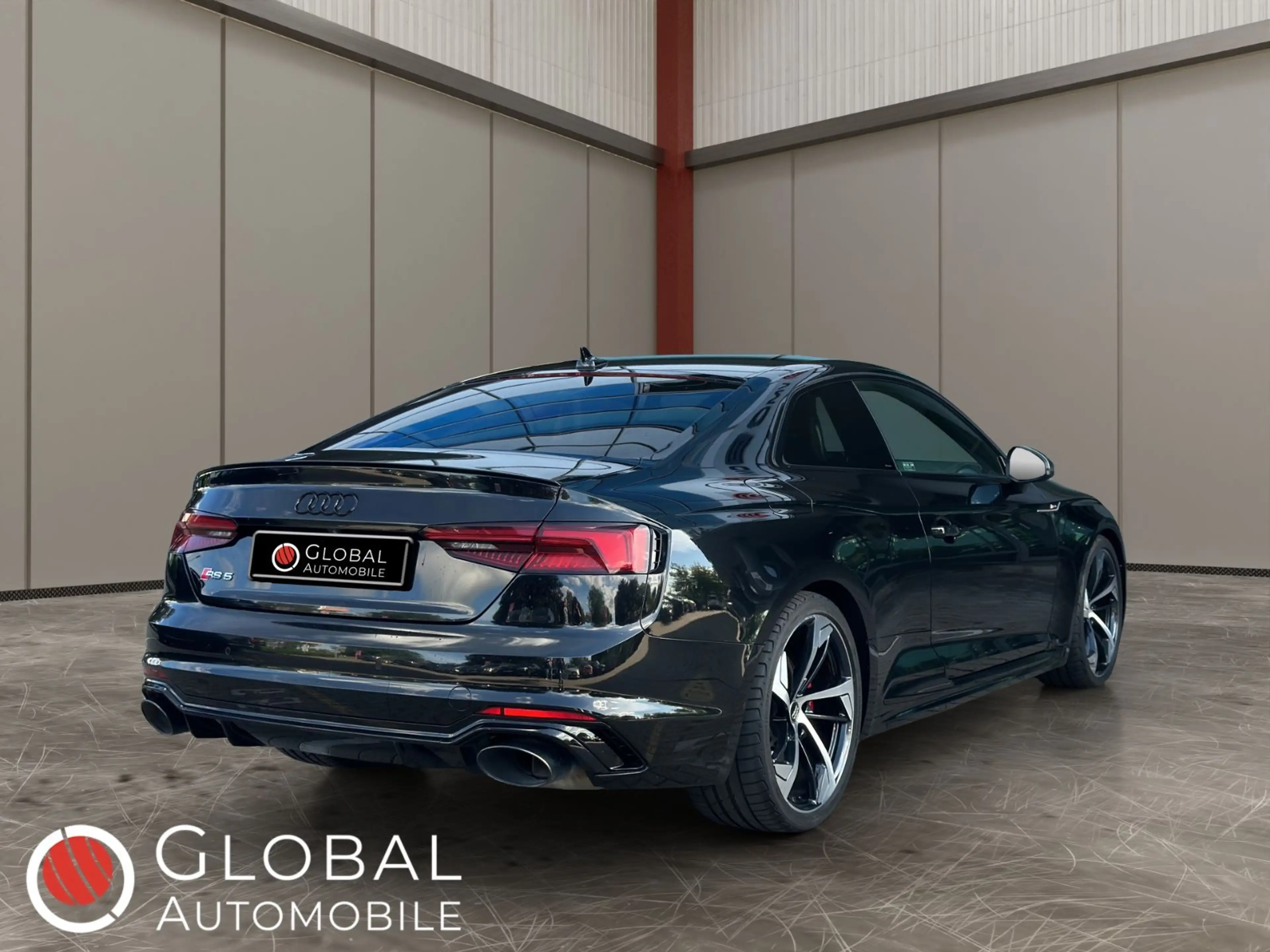 Audi RS5 Coupé Quattro°DYNAMIK°MATRIX°HUD°MASS°MEM° — photo 2