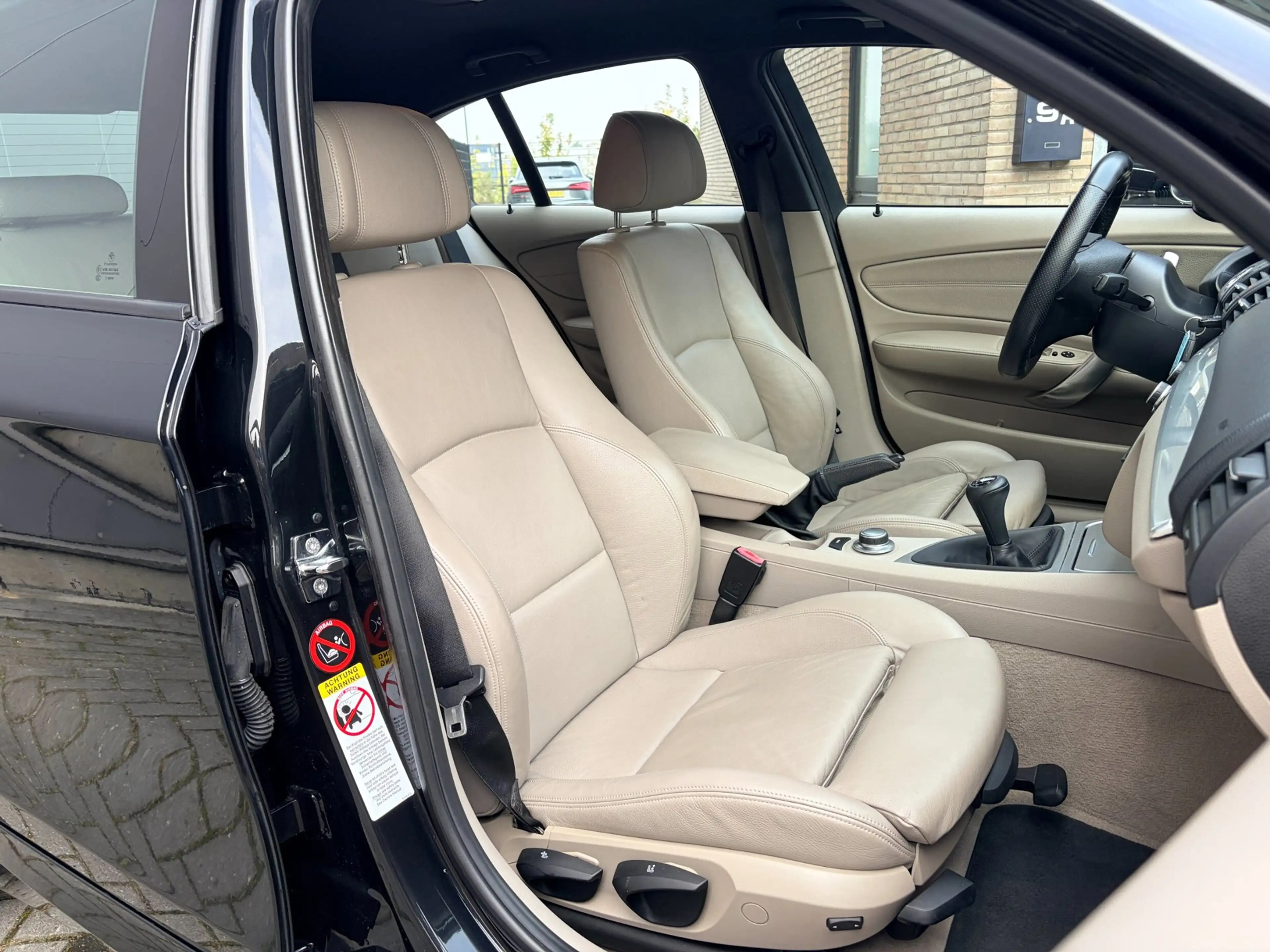 BMW 130 1-serie 130i M-Sport — photo 5