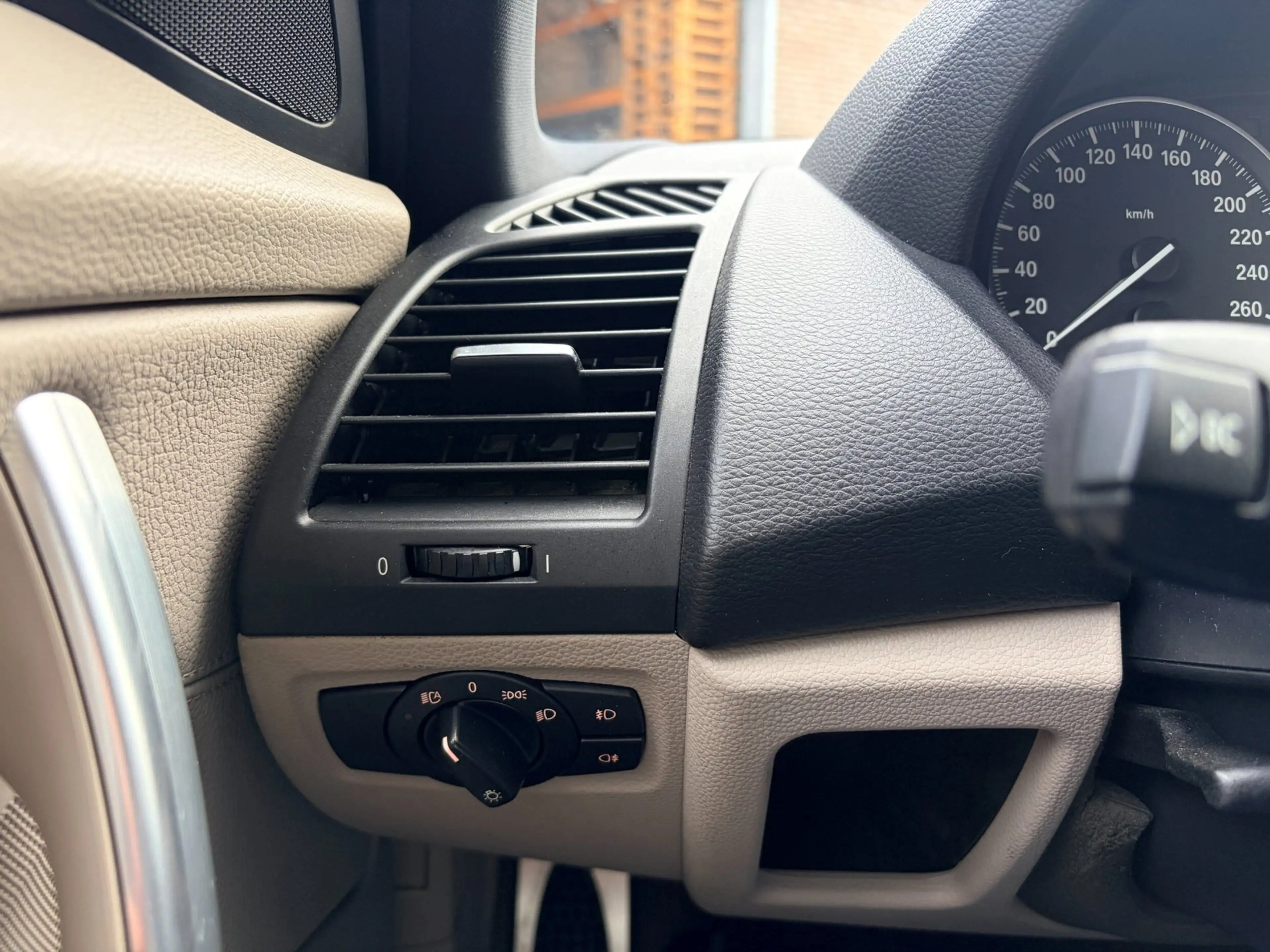 BMW 130 1-serie 130i M-Sport — photo 13