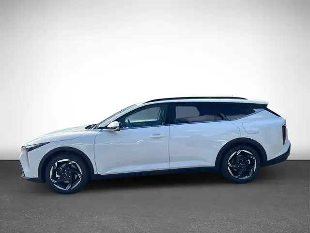 Kia K4 view 7