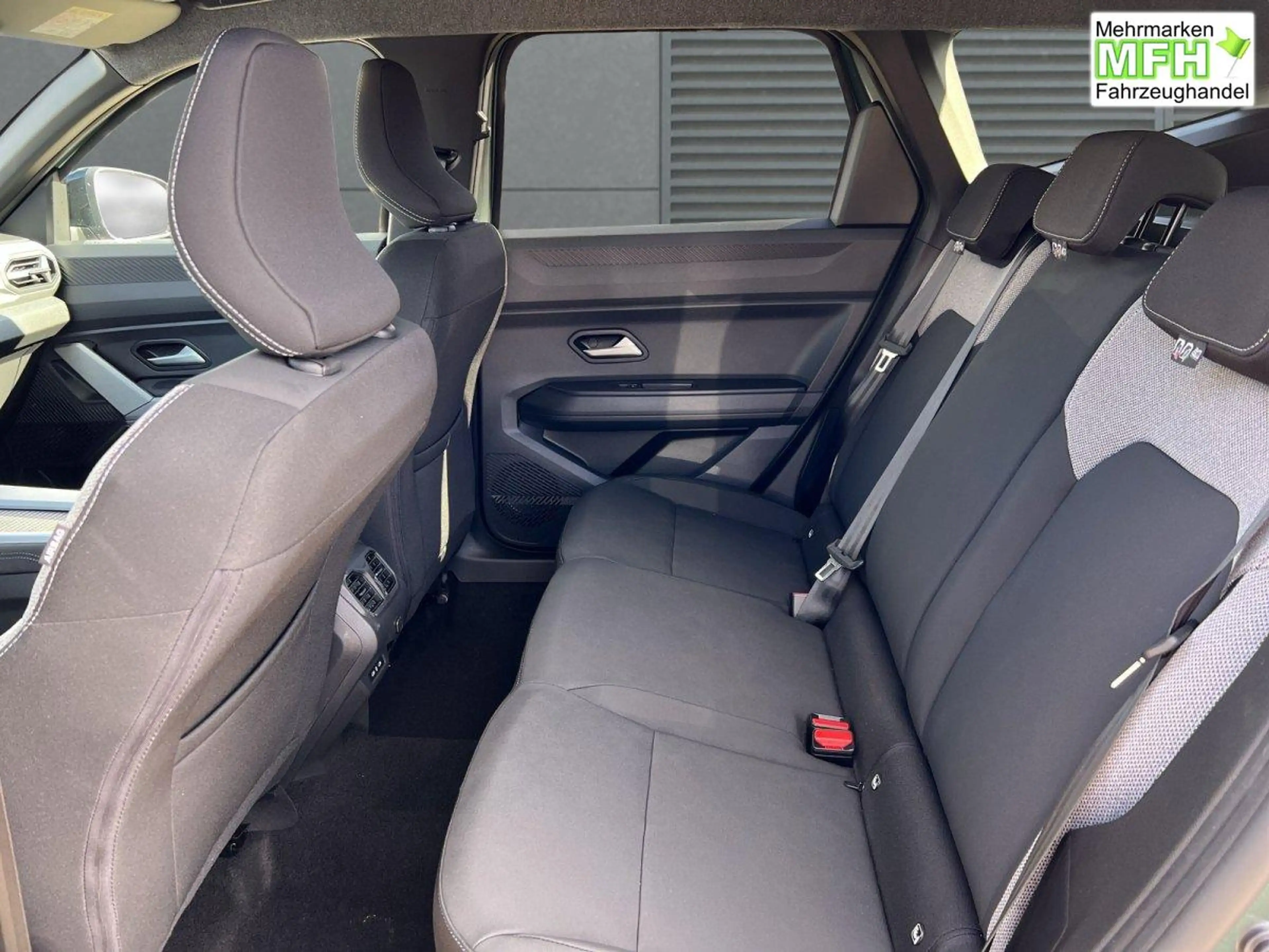 Dacia Bigster Journey Winter-Plus-Paket Hybrid 155 116 kW (15... — photo 5