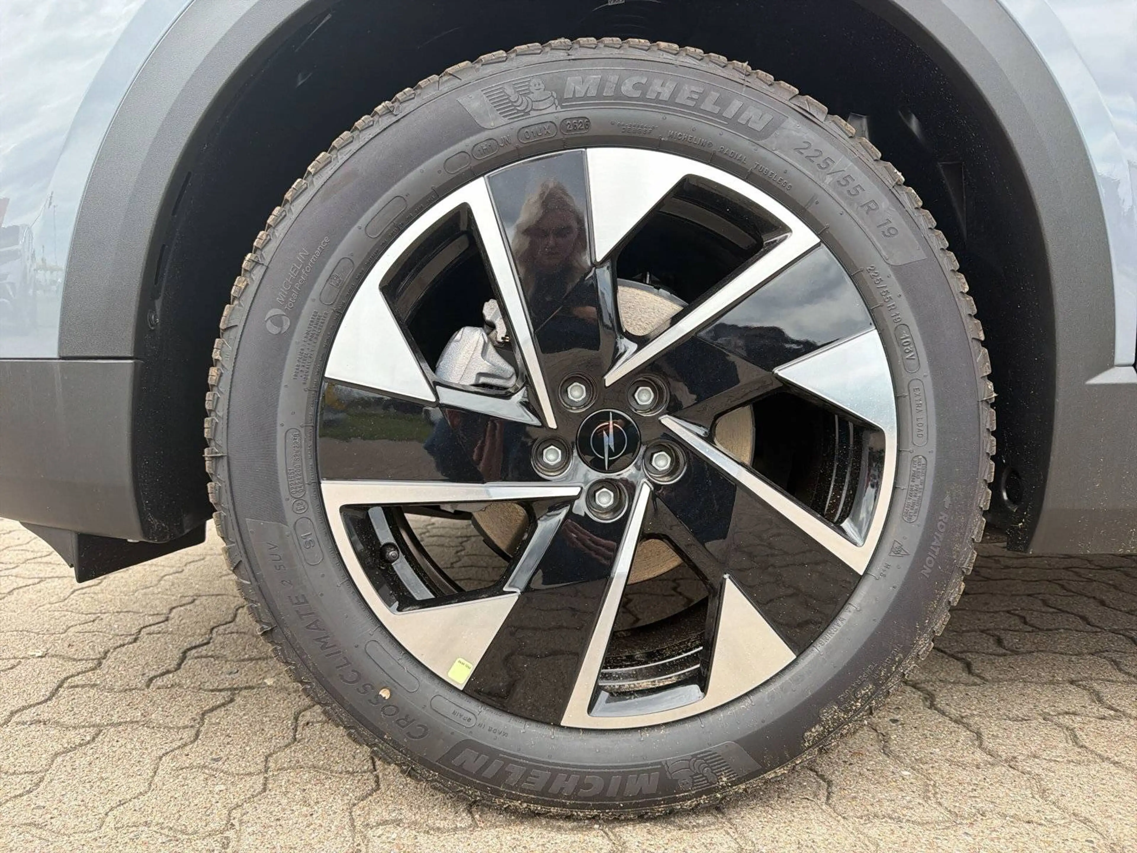 Opel Grandland 1.2 48V Mild- Hybrid 107 kW Edition — photo 9