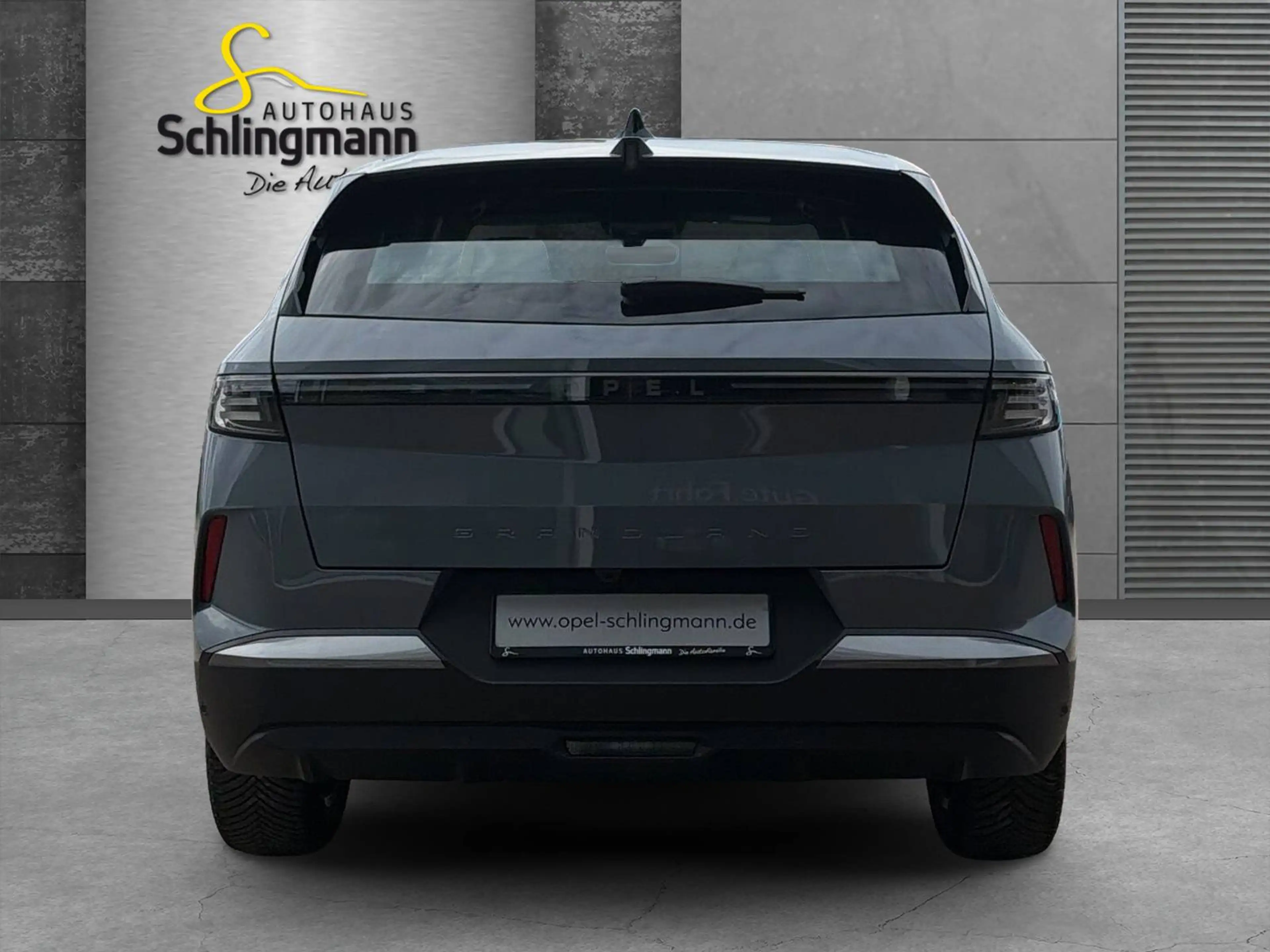 Opel Grandland 1.2 48V Mild- Hybrid 107 kW Edition — photo 4