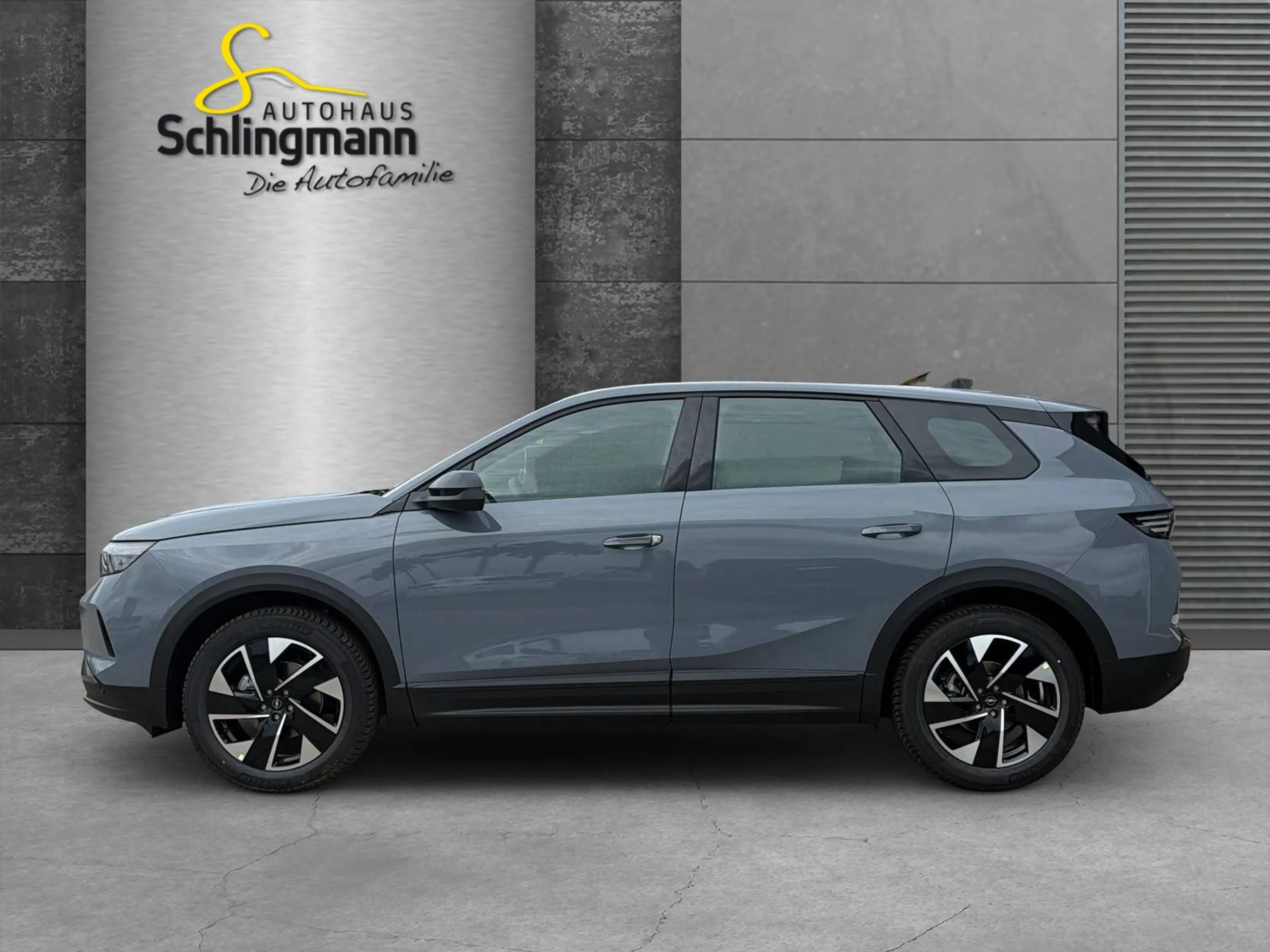 Opel Grandland 1.2 48V Mild- Hybrid 107 kW Edition — photo 2