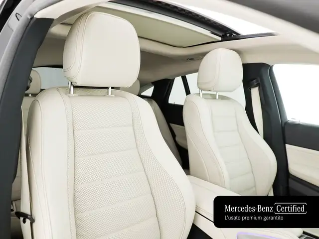 Mercedes-Benz GLE view 12