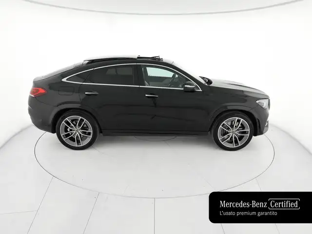 Mercedes-Benz GLE view 5