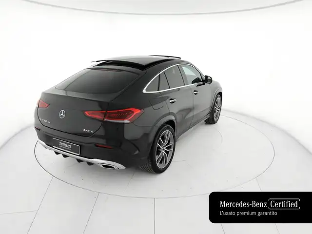 Mercedes-Benz GLE view 3