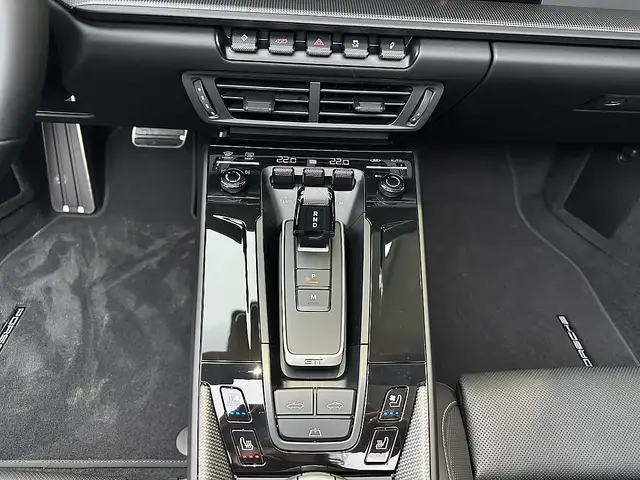 Porsche 992 911 992.2 Carrera GTS Cabrio PDK Ansicht 29