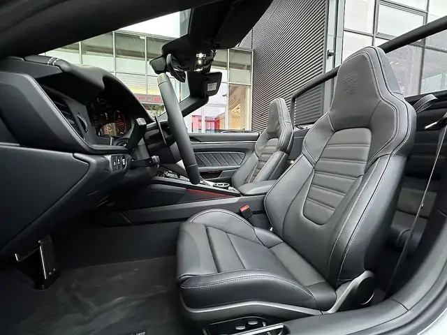 Porsche 992 911 992.2 Carrera GTS Cabrio PDK Ansicht 21