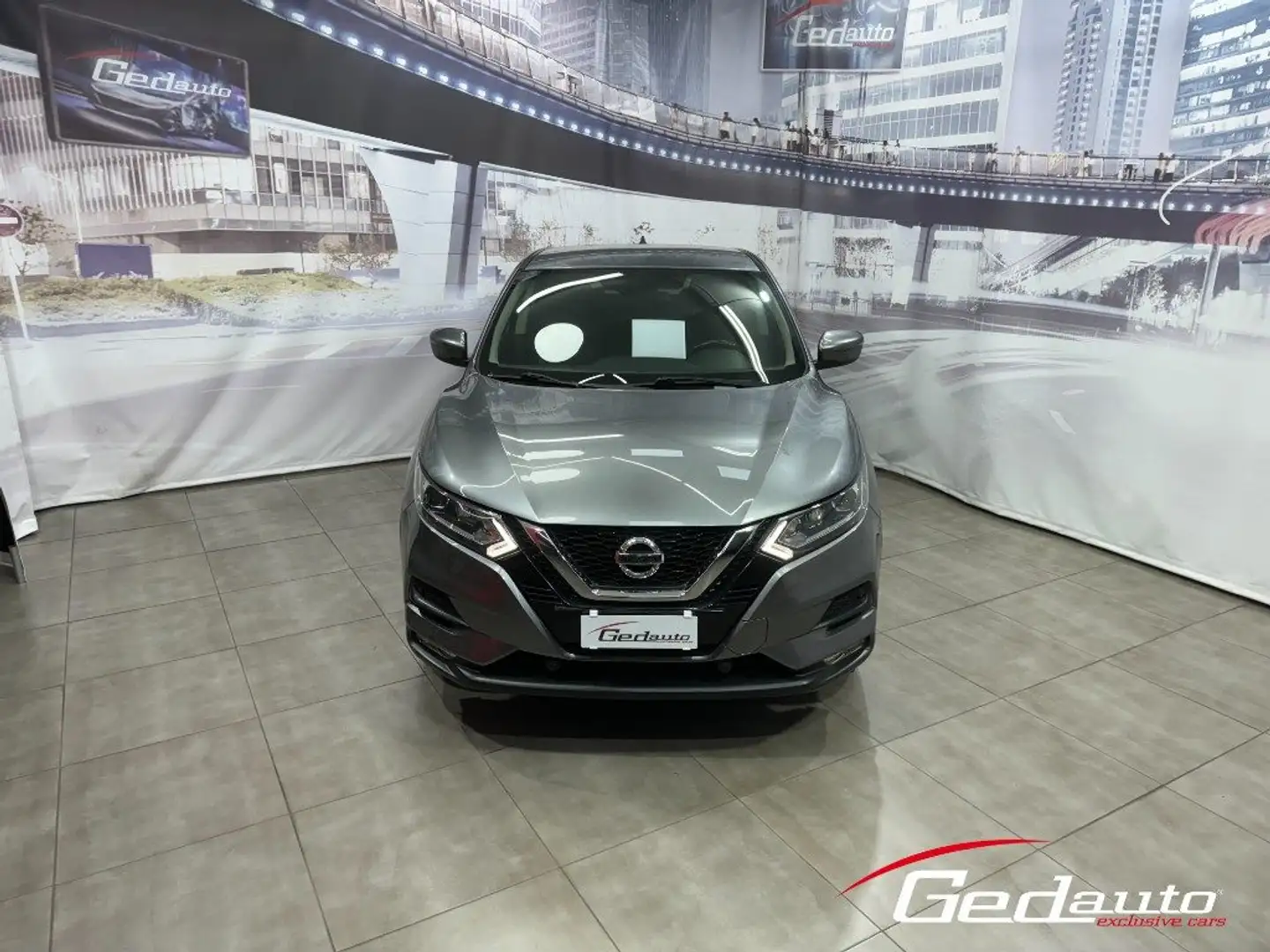 Nissan Qashqai 1.5 dCi 115 CV N-Connecta NAVI LED Grigio - 1