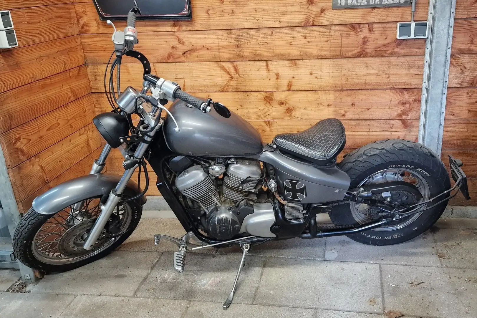 Honda VT 600 CR Bobber Grijs - 1