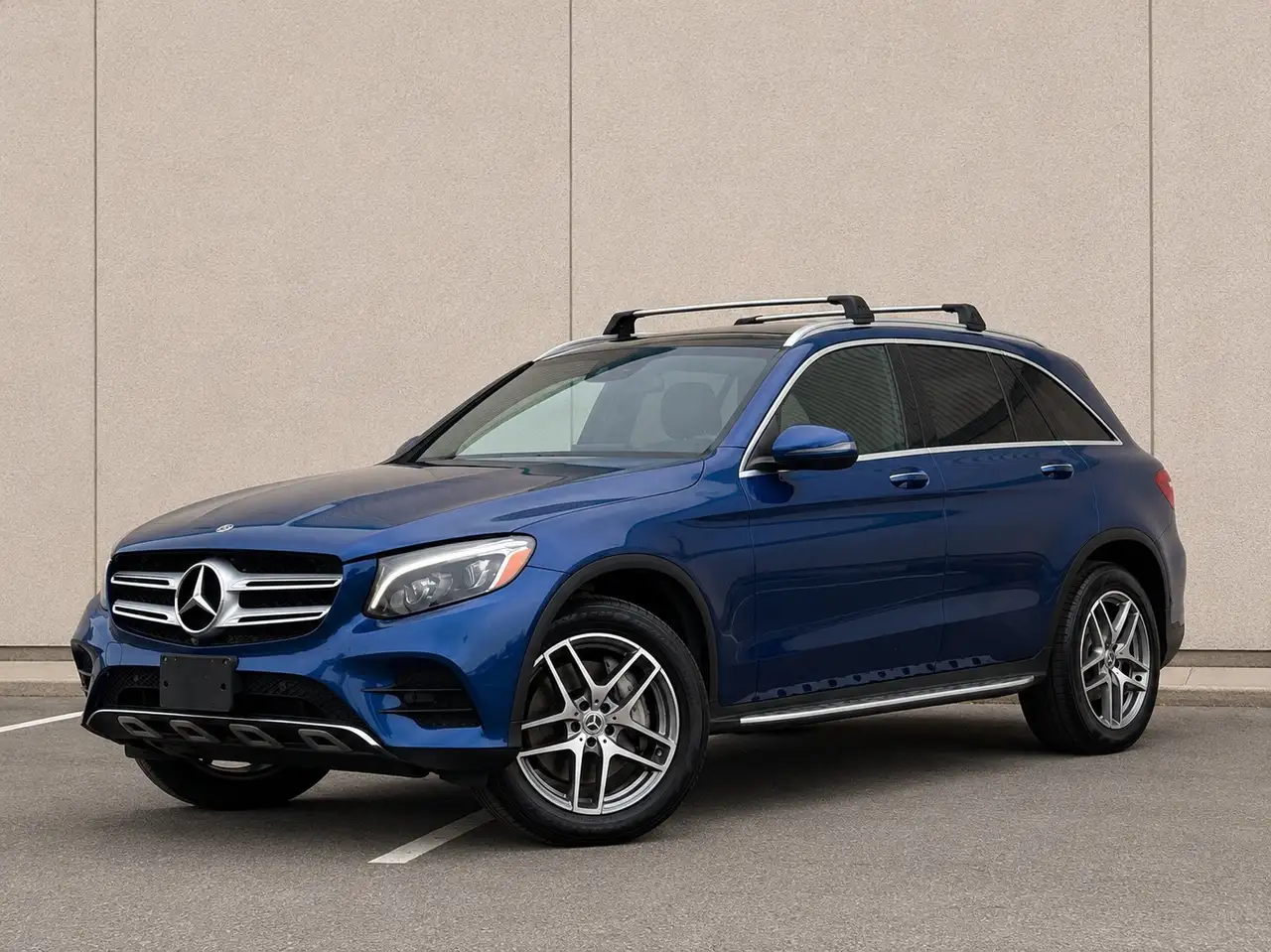Mercedes-Benz GLC снимка Mercedes-Benz GLC
