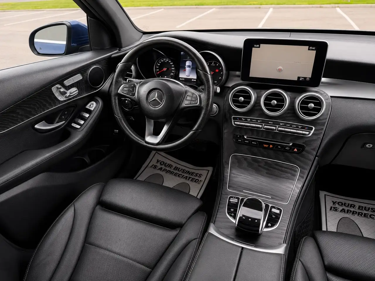 Mercedes-Benz GLC снимка Mercedes-Benz GLC