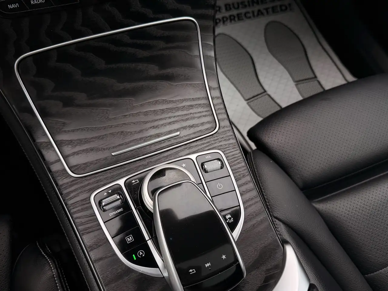 Mercedes-Benz GLC снимка Mercedes-Benz GLC