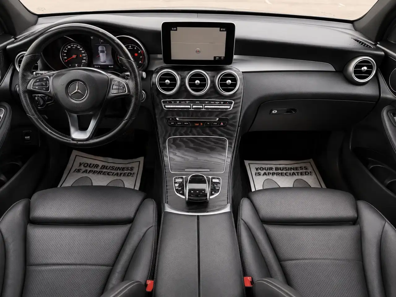 Mercedes-Benz GLC снимка Mercedes-Benz GLC