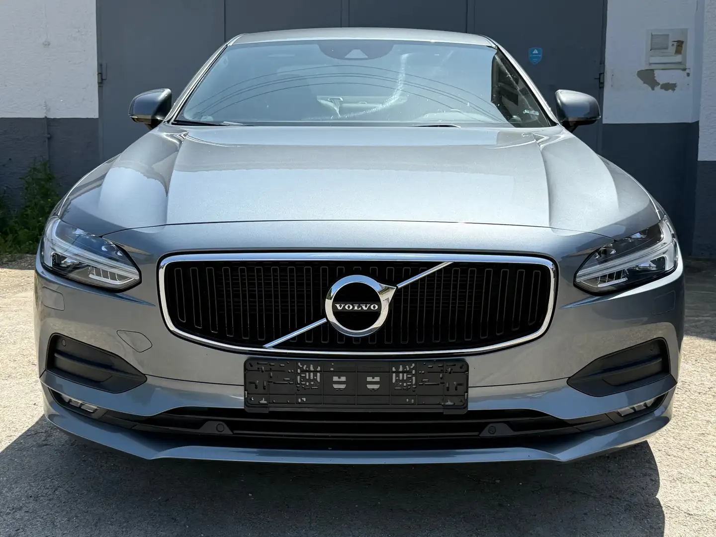 Volvo S90 D4*Geartronic*Momentum*Led*Leder*ACC* Grau - 2