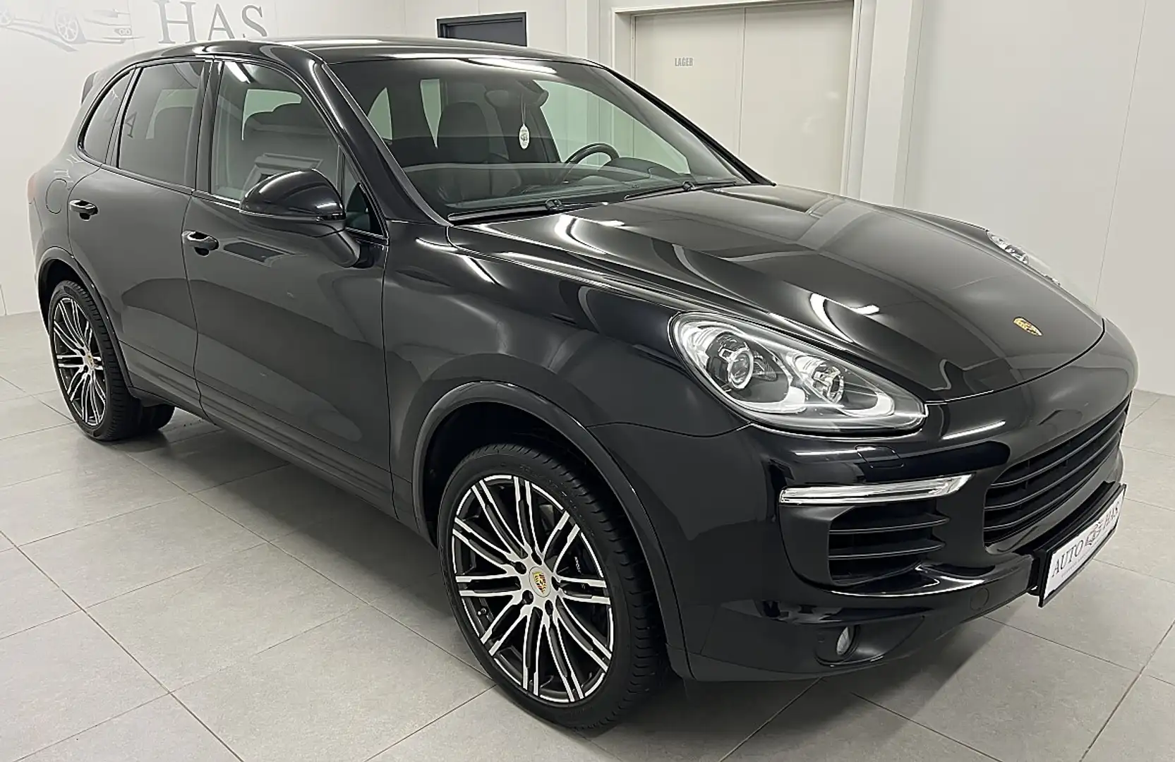 Porsche Cayenne II Platinum Edition 3,0 *AHK*BOSE*Garantie*Luft* Schwarz - 2