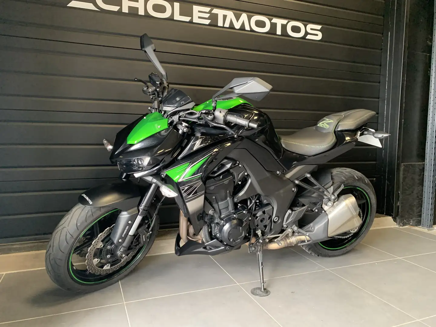 Kawasaki Z 1000 Vert - 2