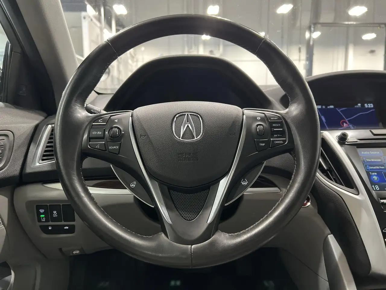 Acura TLX снимка Acura TLX