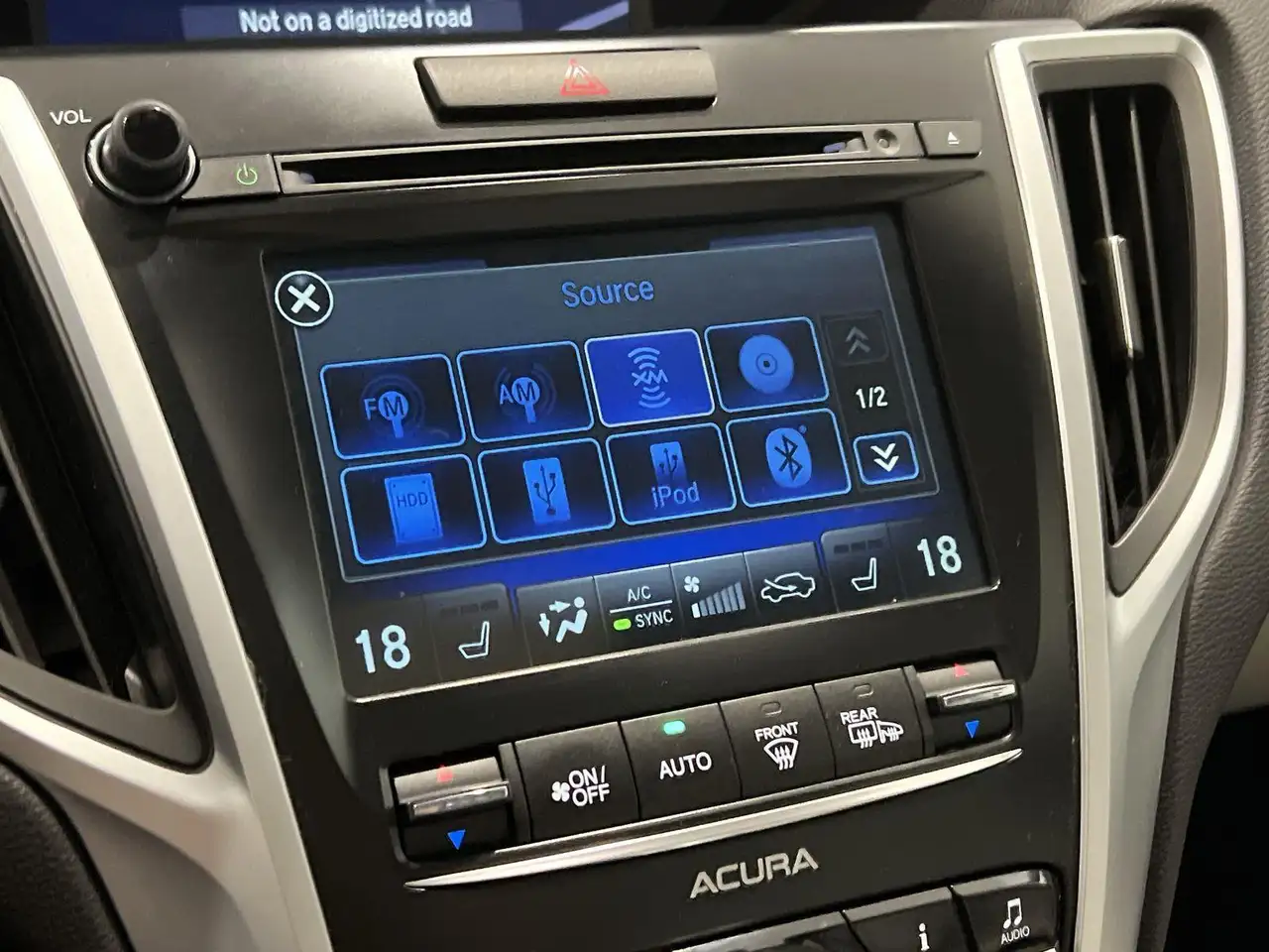 Acura TLX снимка Acura TLX