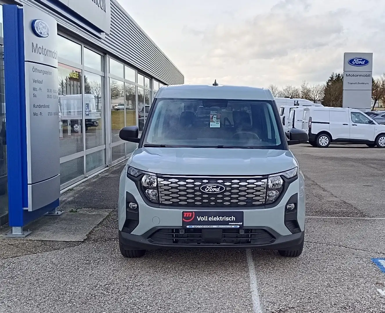 Ford Tourneo Courier E-Tourneo Courier Trend Gris - 2