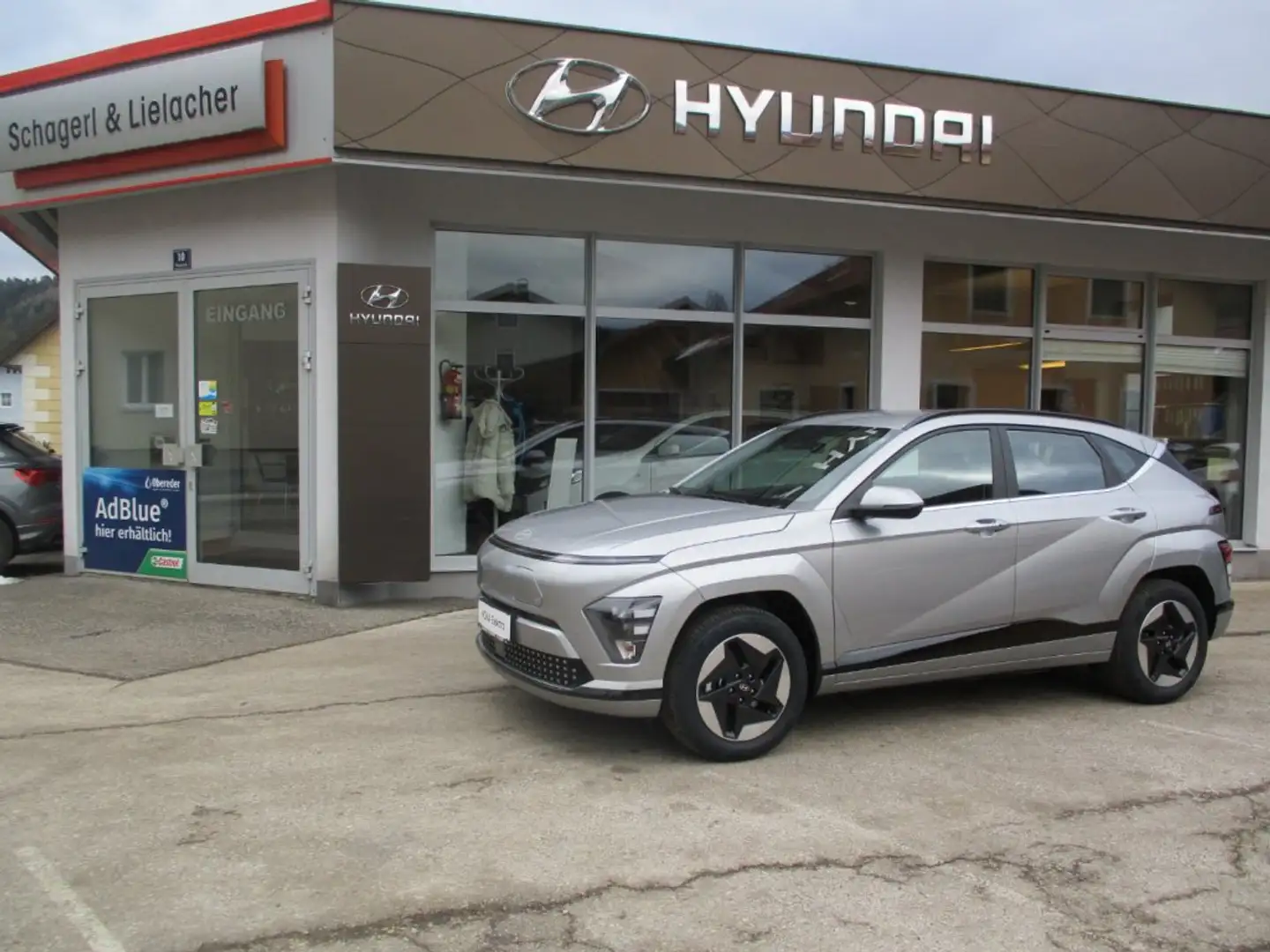 Hyundai KONA EV (SX2) Smart Line 48,4 kWh k5es1-OP7 Silber - 1