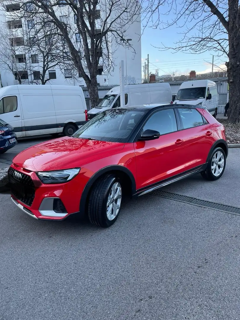 Audi A1 Citycarver Rot - 1