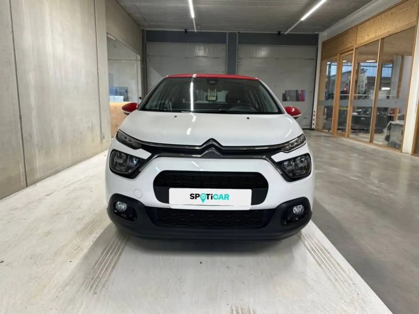 Citroen C3 3 1.2 PureTech 83 S&S MAN Shine Wit - 2