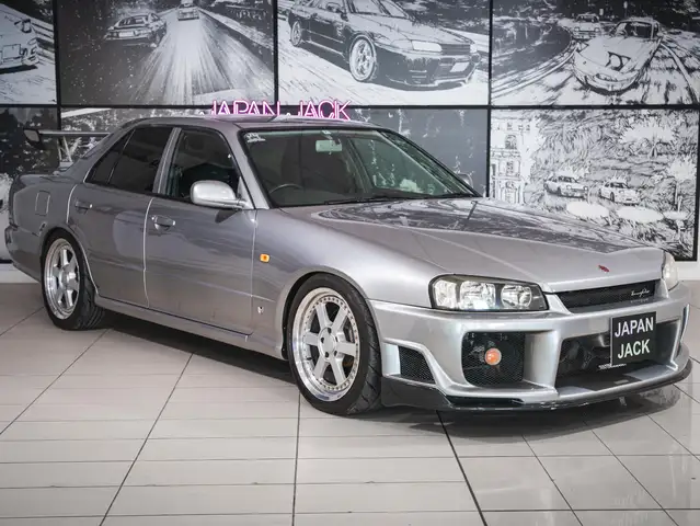Nissan Skyline Tommykaira 25R