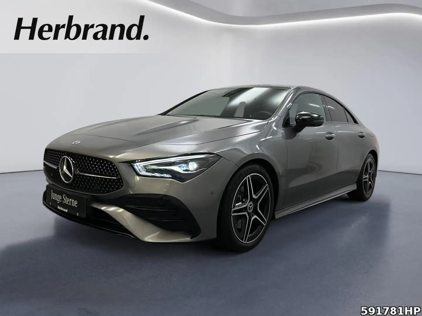 Mercedes-Benz CLA 200 AMG  360° Ambiente LED LHZ Keyless GO * Grau - 1