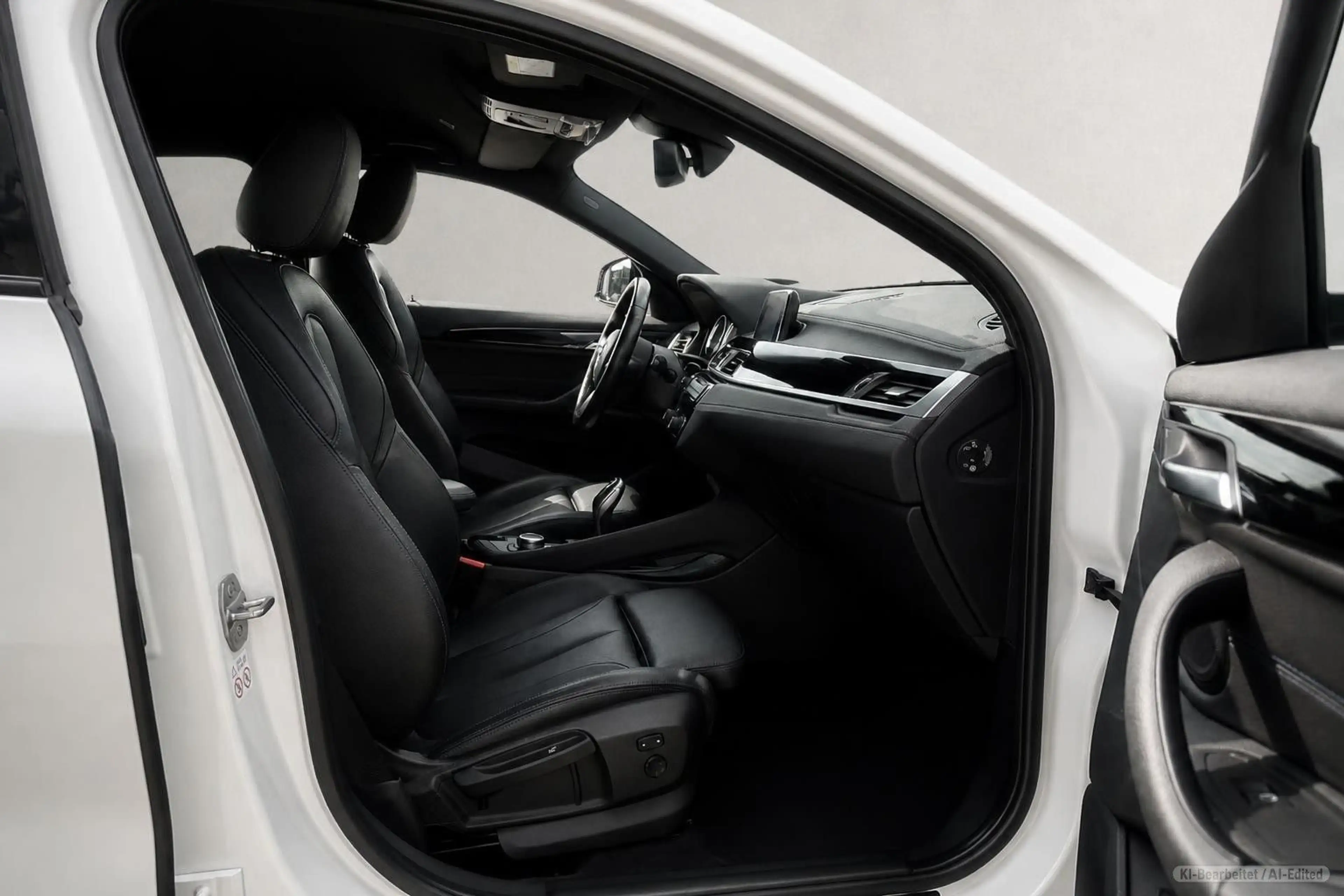 BMW X2 sDrive 18 d M Sport X Navi/Leder/LED/R-Kam — photo 14