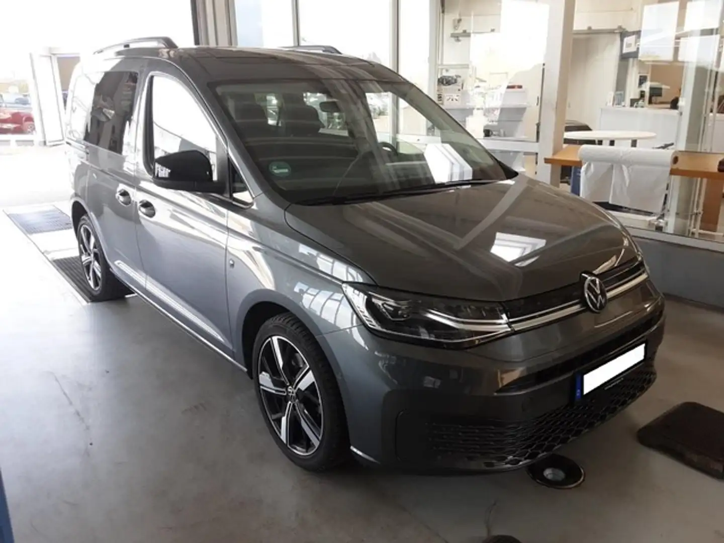 Volkswagen Caddy Move 1.5TSI DSG 7-SITZE PANO+ACC+LED+NAVI++++ Grau - 2