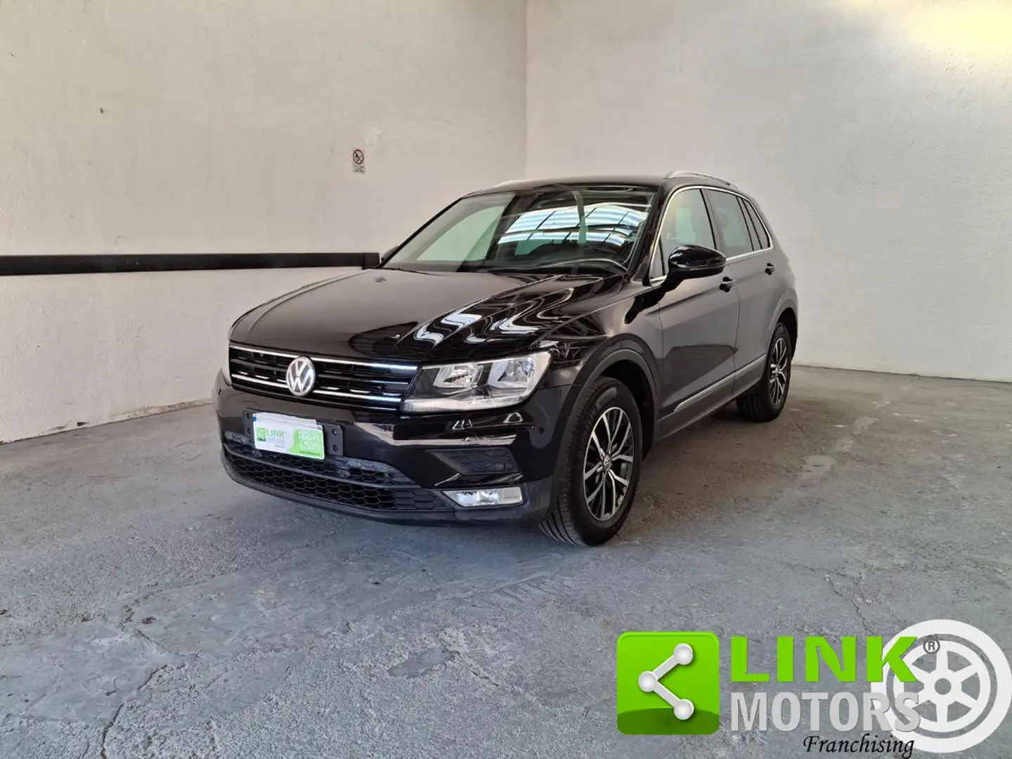 Volkswagen Tiguan 2.0 TDI 4MOTION DSG Business GARANZIA INCLUSA Negro - 1