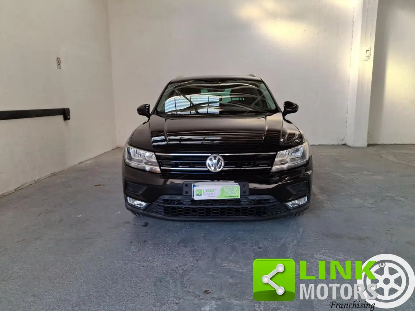 Volkswagen Tiguan 2.0 TDI 4MOTION DSG Business GARANZIA INCLUSA Negro - 2