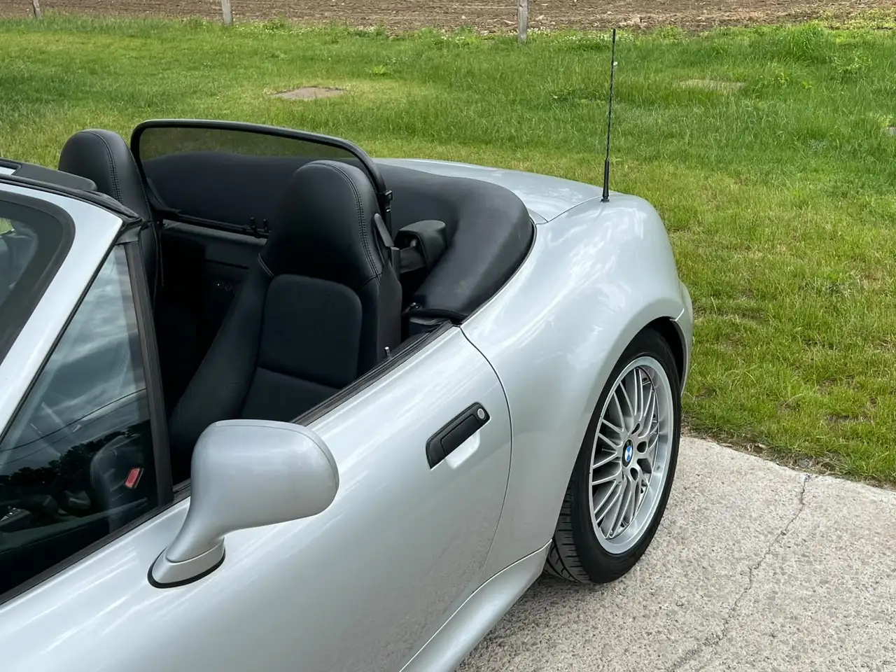 BMW Z3 1.9i Roadster, foto 4