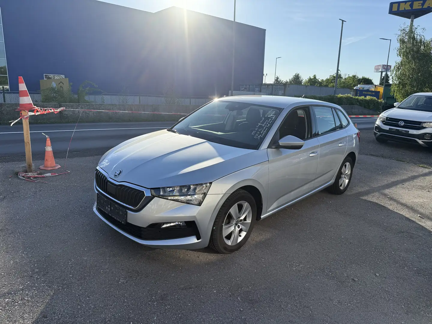 Skoda Scala Škoda SCALA Ambition TSI Grau - 1