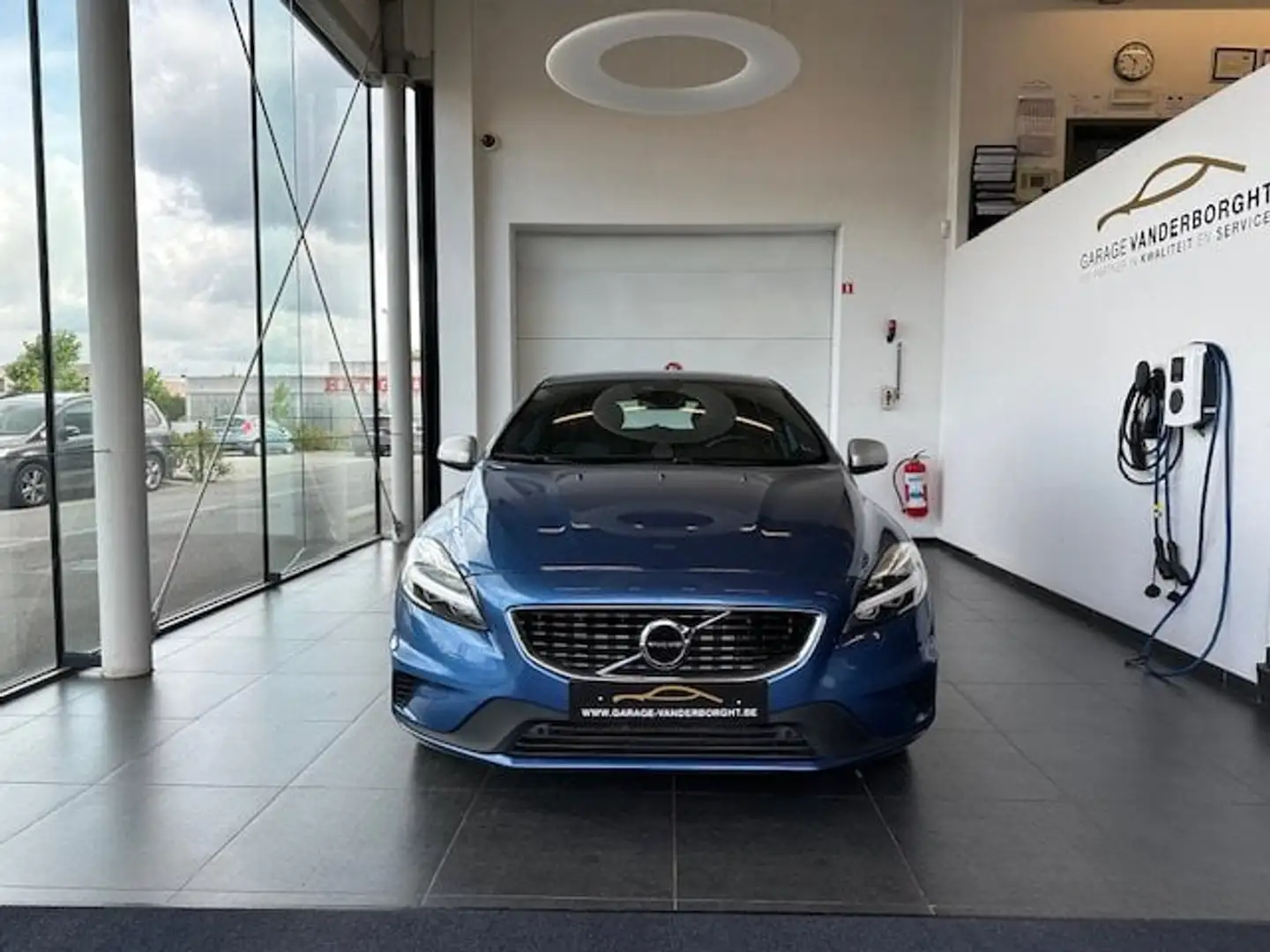 Volvo V40 R-DESIGN BENZINE AUTOMAAT Bleu - 2
