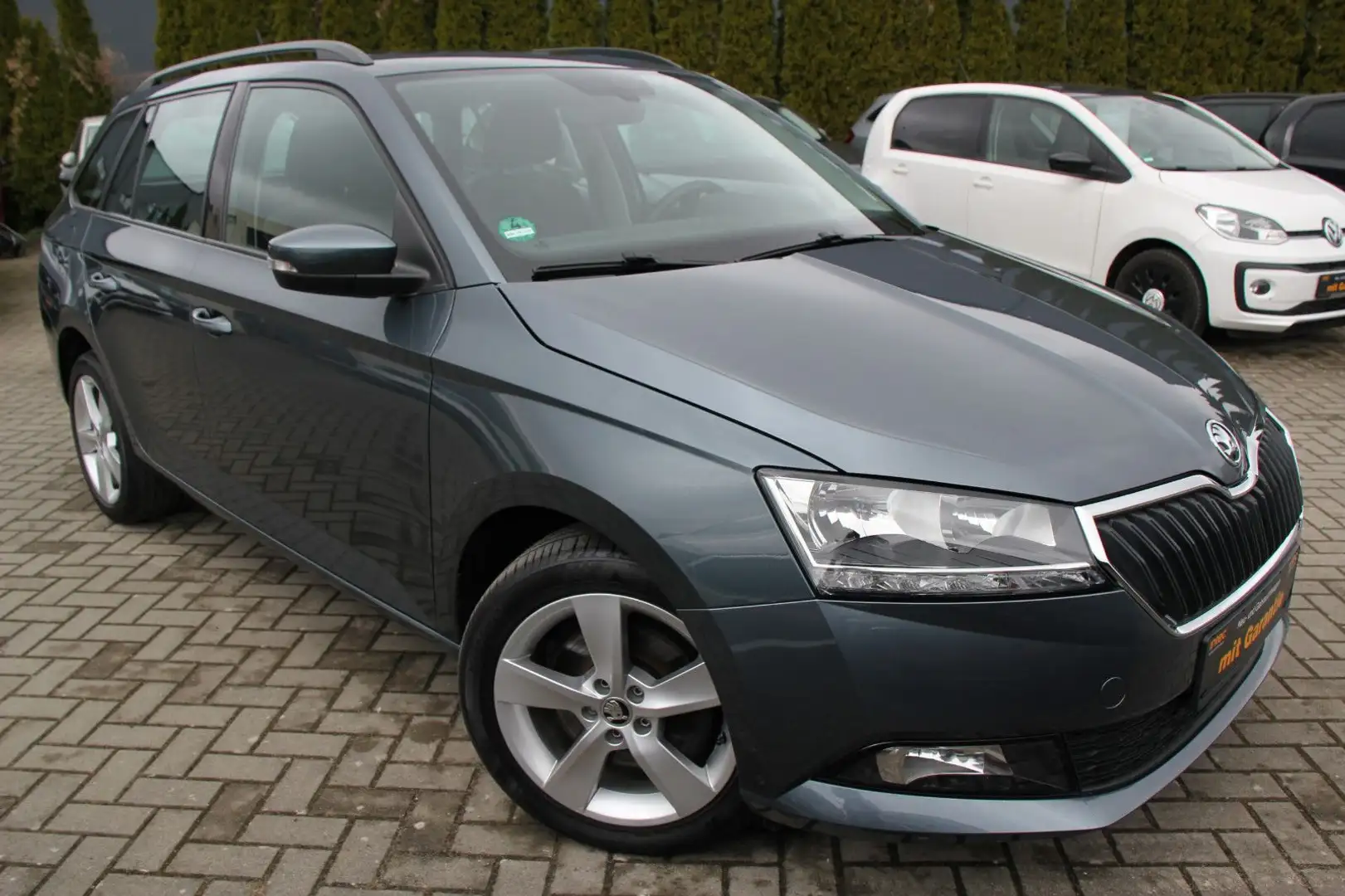 Skoda Fabia Combi Style Klima/Kamera/Sitzhz/CarPlay Gris - 1