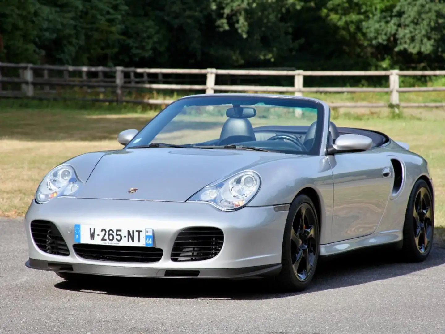 Porsche 911 996 Turbo Cabriolet Gris - 1