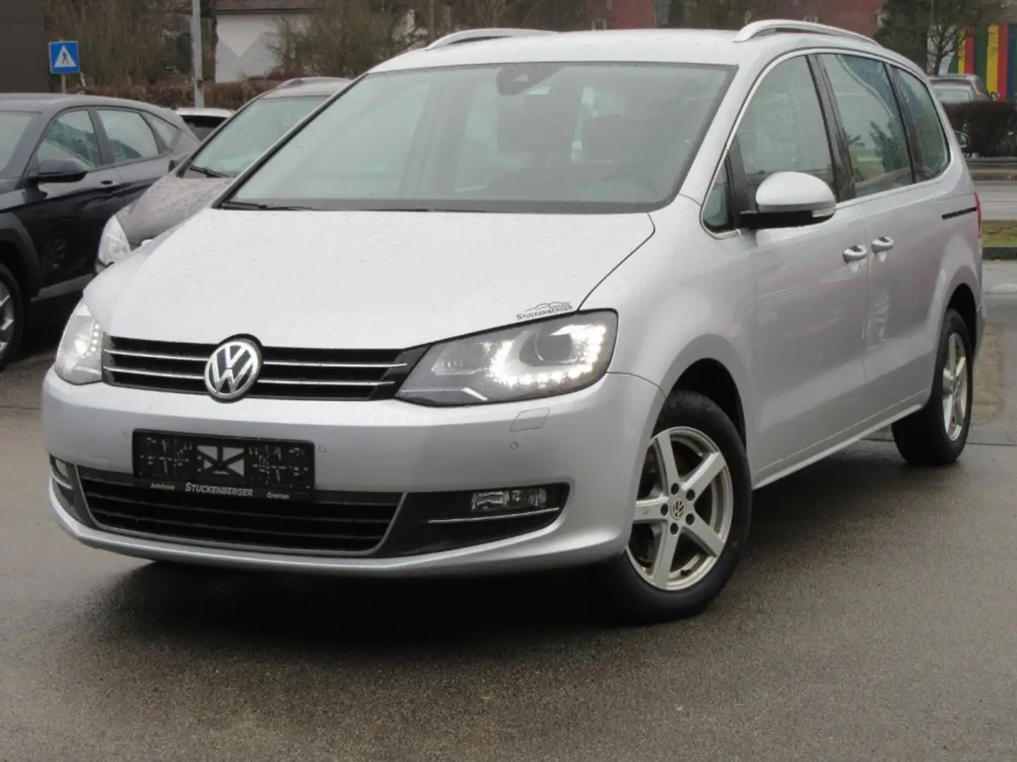 Volkswagen Sharan SCR 2,0 TDI Business Silber - 1