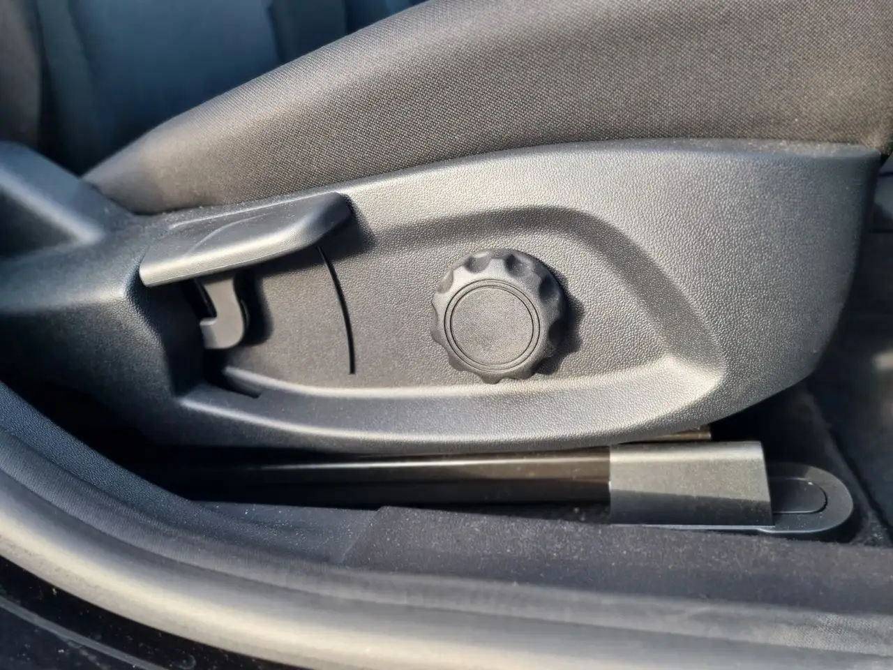 Ford Fiesta 1.1 S&S 1.Hand Parksensoren Navi Garantie, миниатюра 20