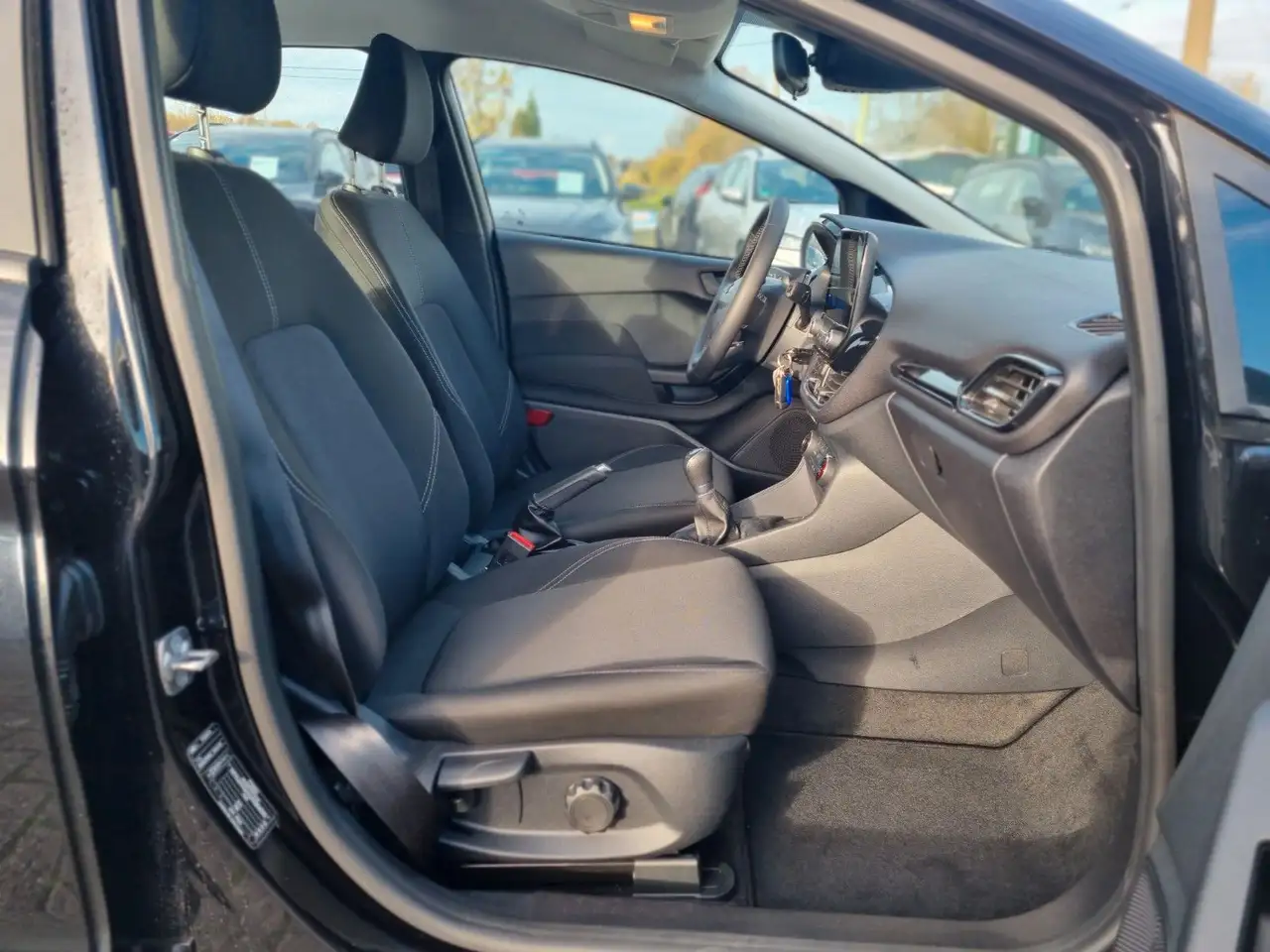 Ford Fiesta 1.1 S&S 1.Hand Parksensoren Navi Garantie, миниатюра 17